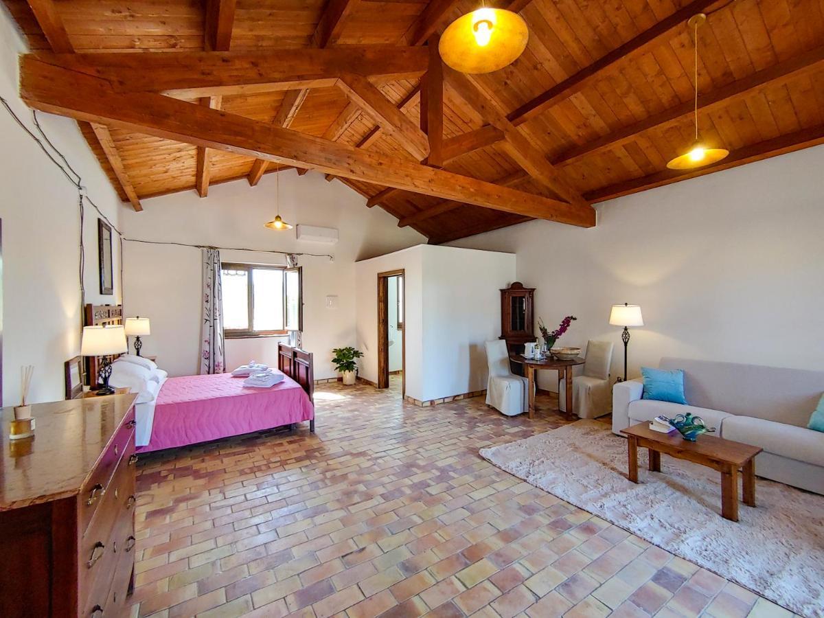 Masseria Crocco Montalbano Ionico Экстерьер фото